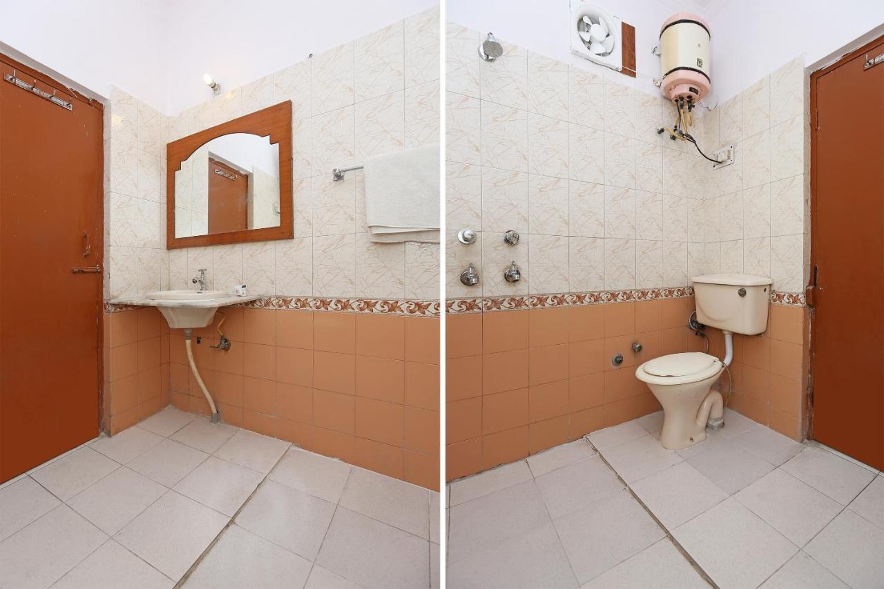 Oyo Flagship 9554 Hotel Grand Plaza Фаридабад Екстериор снимка